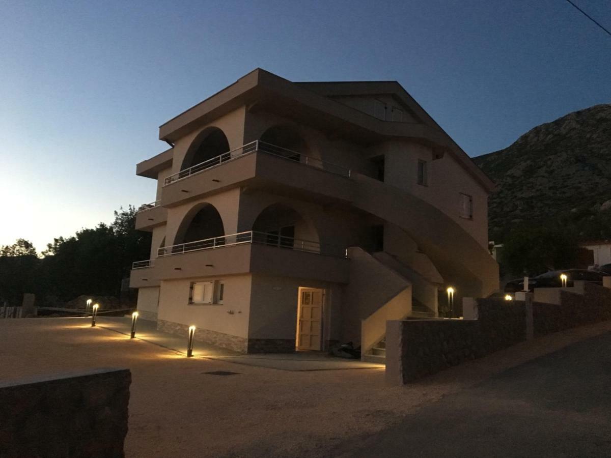 Steffano Apartment Карлобаг Екстериор снимка